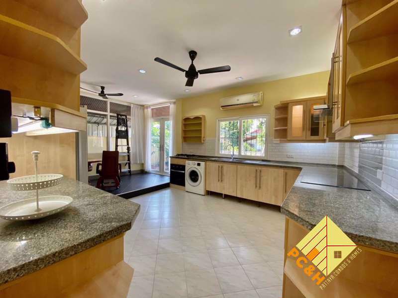 Supanuch Village 3 Bedroom House for Rent