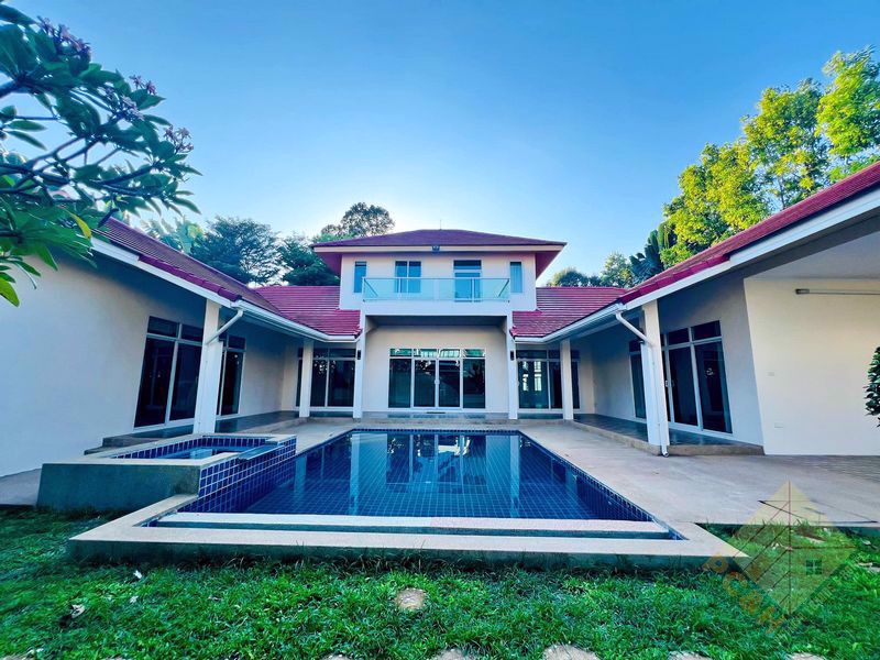Picture of บ้านส่วนตัวพร้อมสระว่ายน้ำ - บ้าน 4 ห้องนอนสำหรับขาย