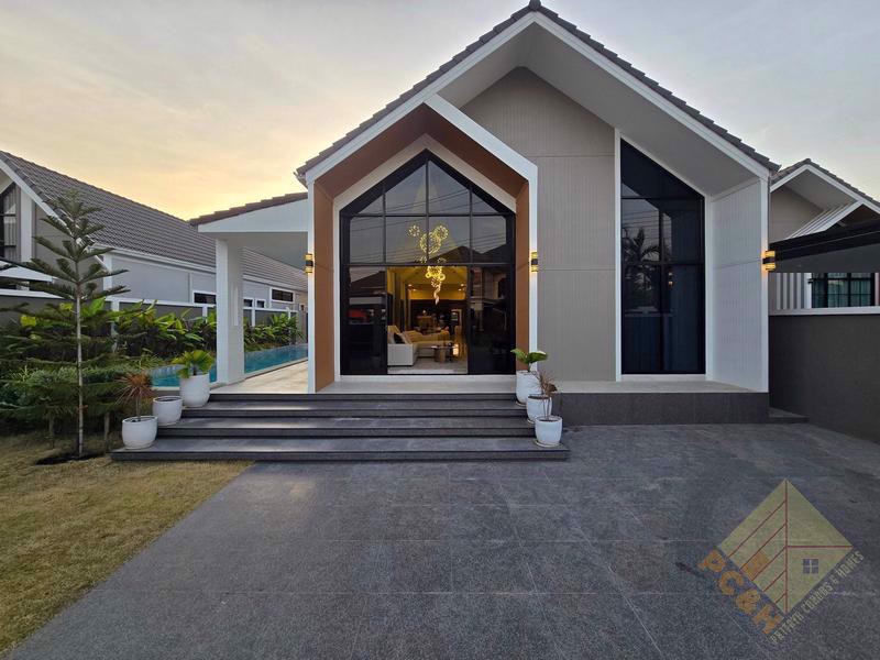 Picture of บ้านส่วนตัวพร้อมสระว่ายน้ำ - บ้าน 5 ห้องนอนสำหรับขาย
