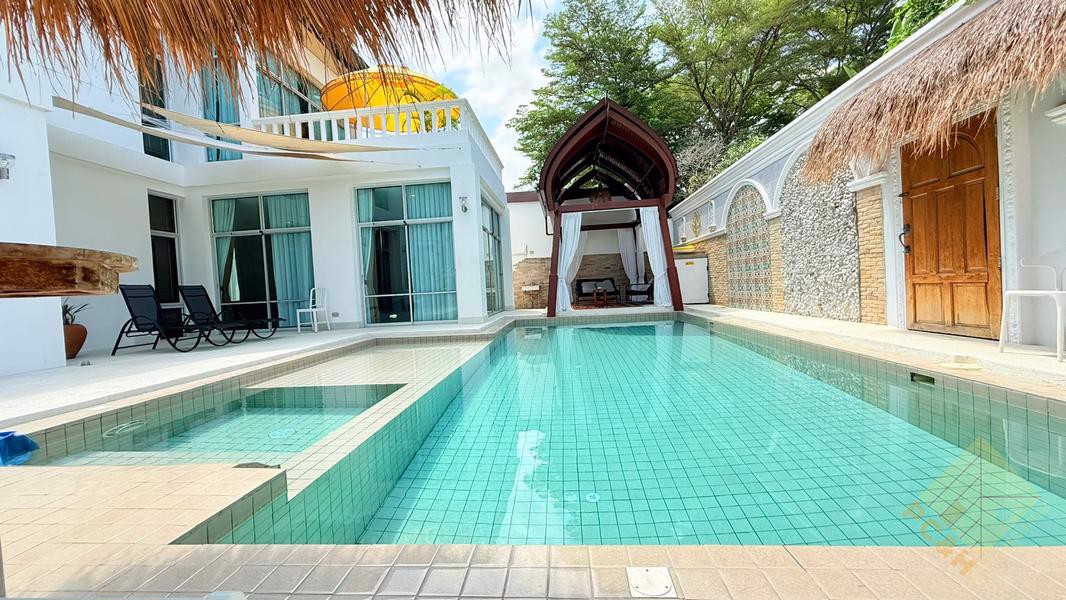 ขายบ้านนากาวารี 7 ห้องนอน ใกล้หาดนาจอมเทียน
