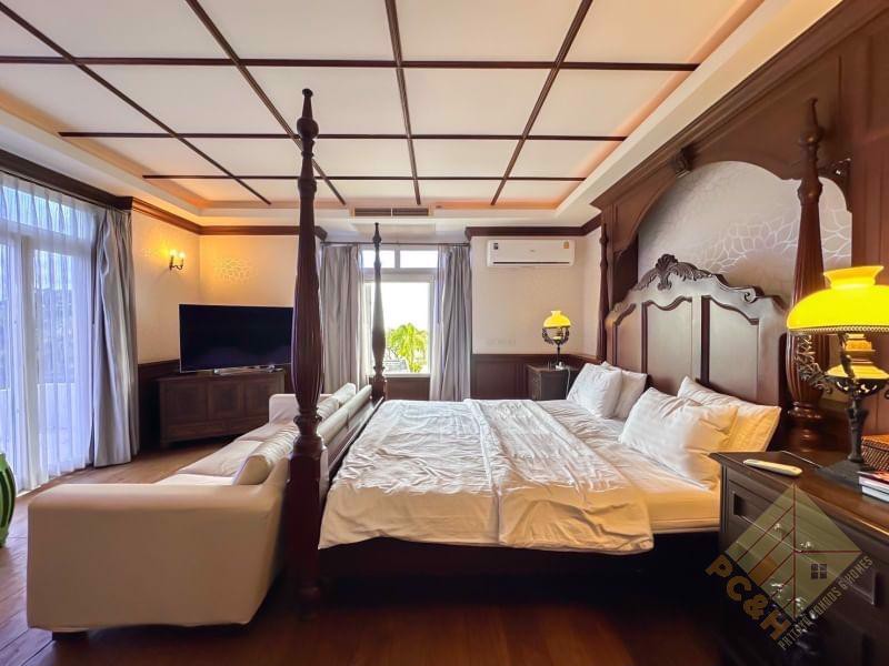 Siam Royal View - 5 Bedroom House for Sale & Rent
