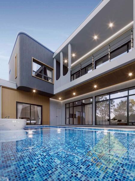 Private House With Pool - 5 Bedroom House for Sale