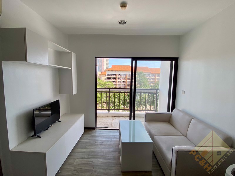 Treetops Pattaya - 1 Bedroom Condo for Sale