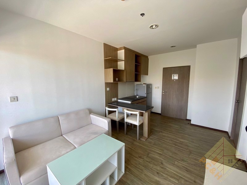 Treetops Pattaya - 1 Bedroom Condo for Sale