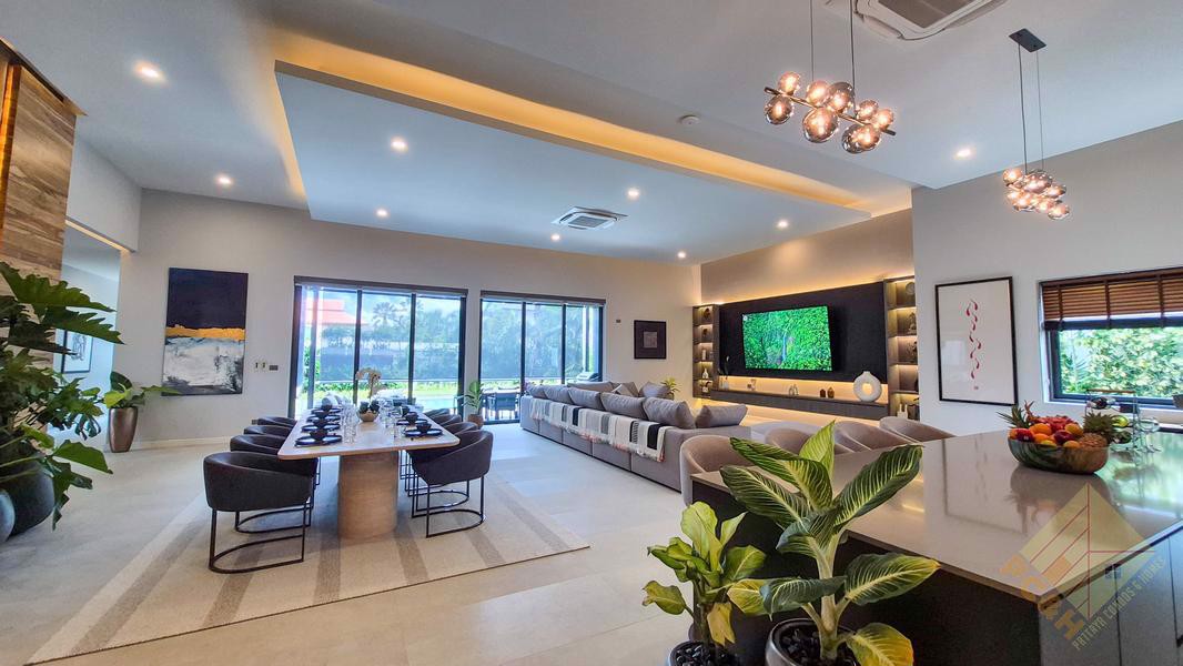 Sonora Residence - 5 Bedroom House for Sale
