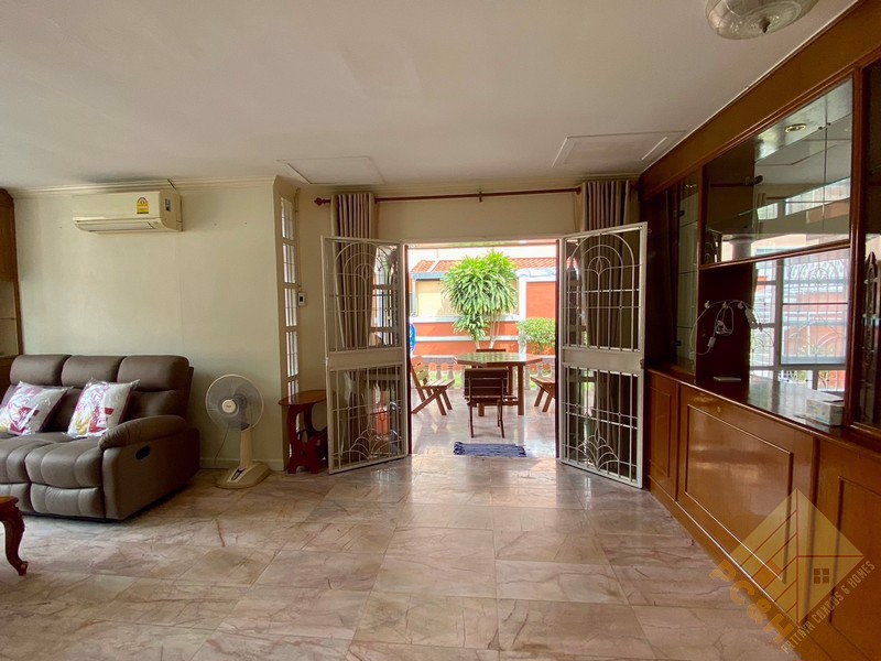 เซ็นทรัลพาร์ค 3 - บ้าน 3 ห้องนอนให้เช่า
