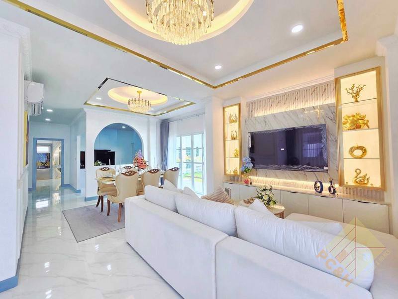 บ้านสวนสุวัฒนา - บ้าน 4 ห้องนอนสำหรับขาย