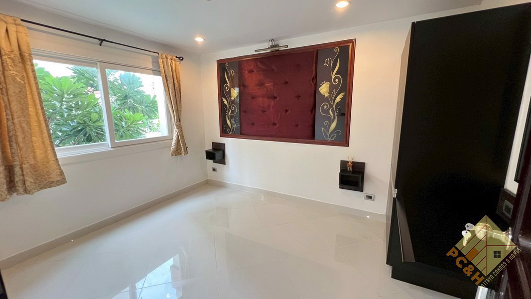 พาร์คเลน จอมเทียน รีสอร์ท - คอนโด 2 ห้องนอนสำหรับขาย