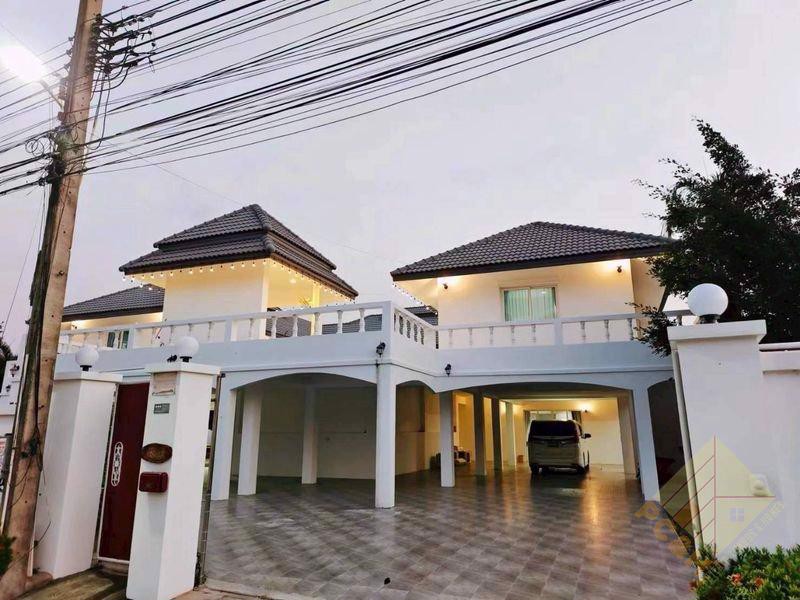 Picture of แกรนจ์ พาร์ค วิลล่า - บ้าน 9 ห้องนอนสำหรับขาย