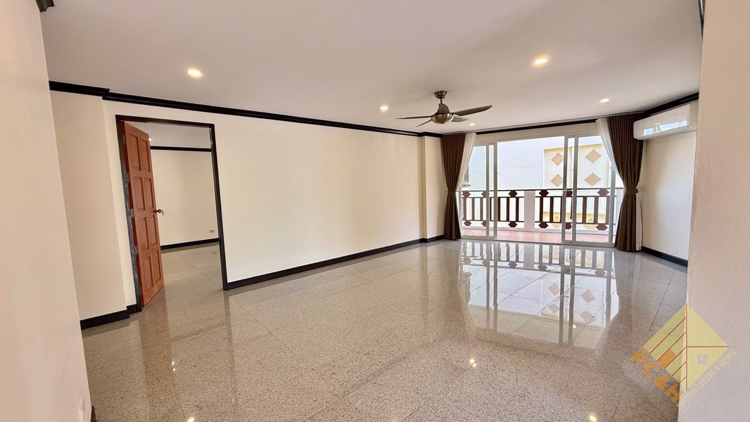 รอยัล ฮิลล์ รีสอร์ท - คอนโด 2 ห้องนอนขนาดใหญ่สำหรับขาย