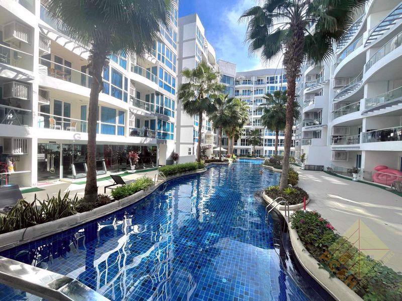 Picture of Grand Avenue Condominium - 1 Bedroom Condo for Sale