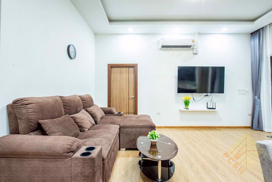 Private House With Pool - 3 Bedroom House for Rent