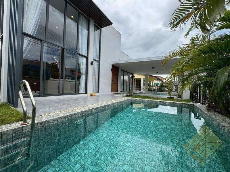 Picture of Private House With Pool - 3 Bedroom House for Sale