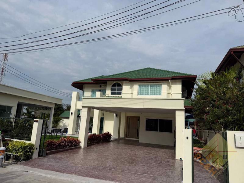 Picture of กรีนฟิวด์ วิลล่า 1 - บ้าน 5 ห้องนอนให้เช่า