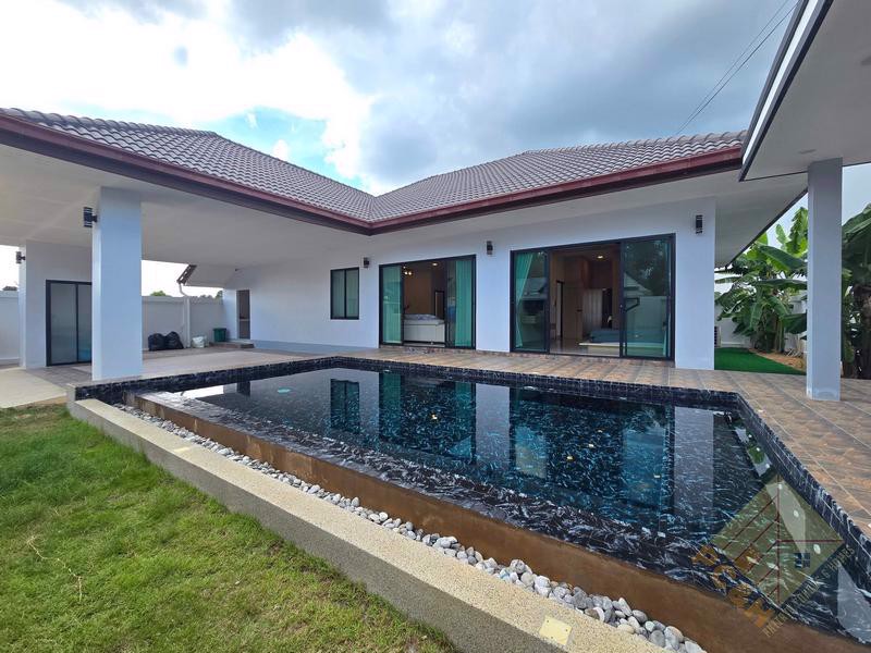 Picture of บ้านส่วนตัวพร้อมสระว่ายน้ำ - บ้าน 4 ห้องนอนสำหรับขาย