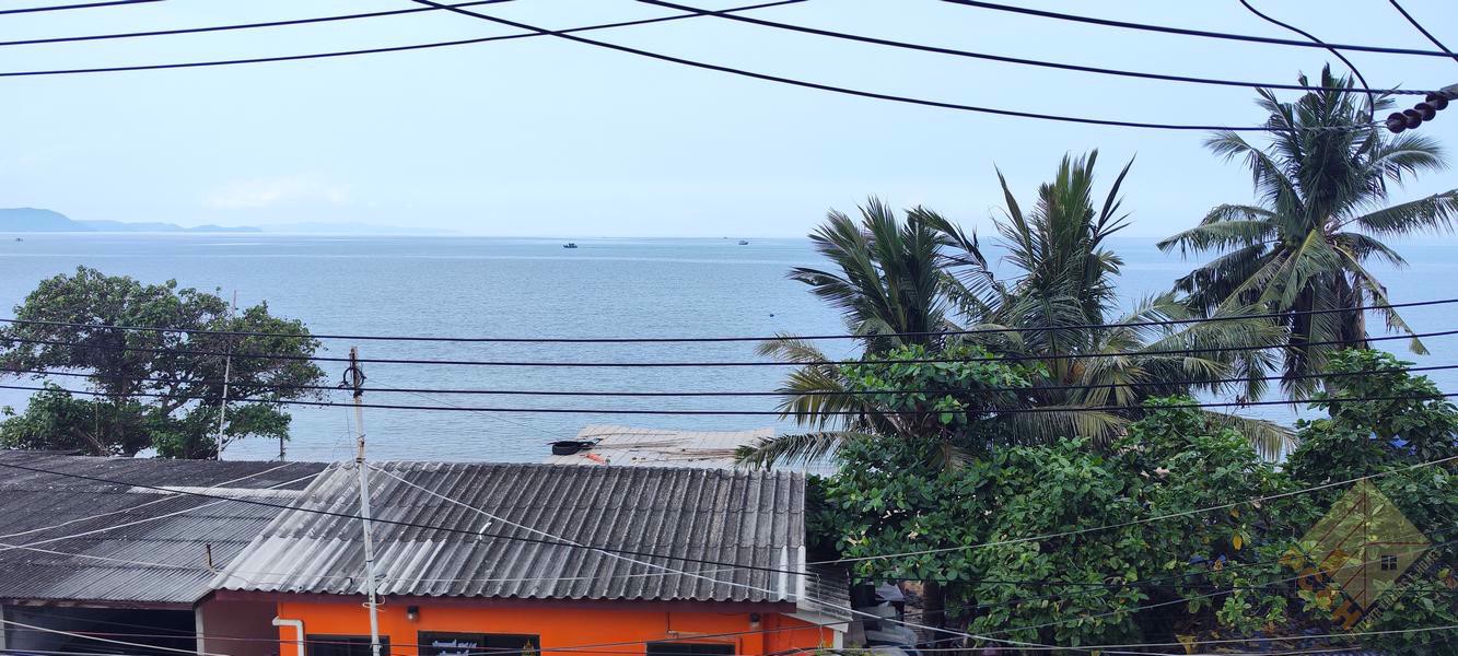 Picture of Water's Edge Condominium - 2 Bedroom Sea View Condo for Sale