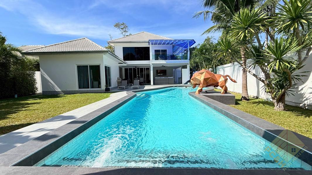 Picture of Private House With Pool - 2 Bedroom House for Sale