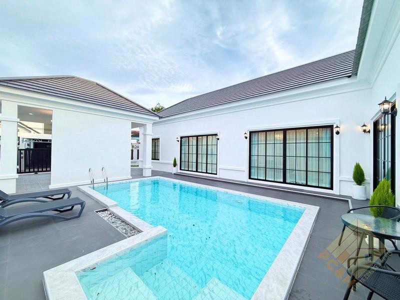 Picture of Private House With Pool - 3 Bedroom House for Sale