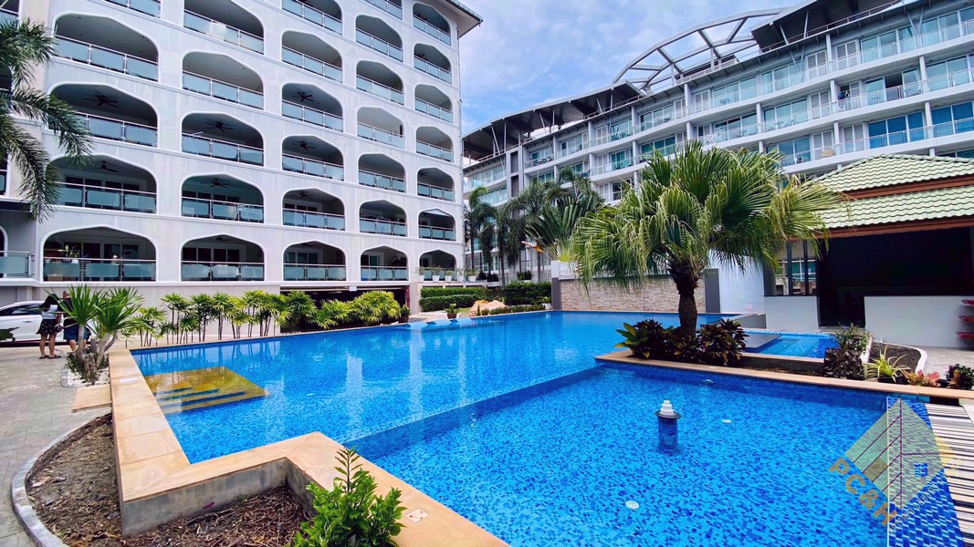 Picture of Tudor Court Condo - 1 Bedroom Condo for Sale & Rent