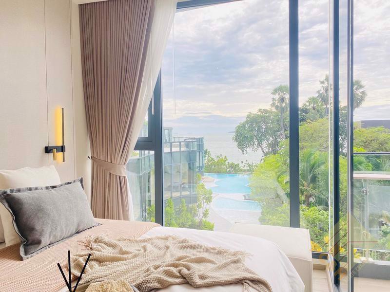 Picture of อารมณ์ วงศ์อมาตย์ - คอนโด 1 ห้องนอนวิวทะเลให้เช่า