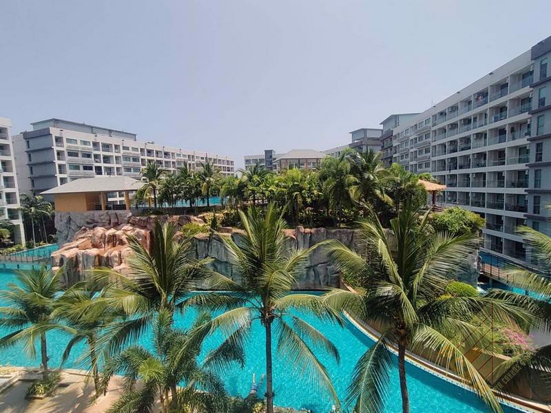 Picture of Laguna Beach Resort 3 The Maldives - Studio Condo for Sale