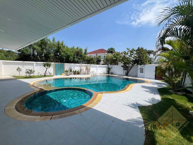 Picture of View Point Village - 4 Bedroom House for Sale