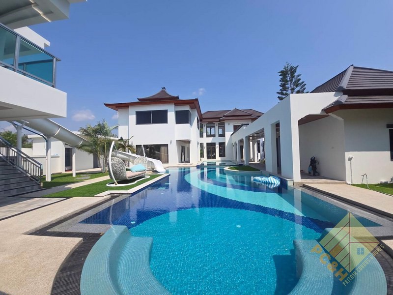 Picture of ภูธารา พัทยา - บ้าน 8 ห้องนอนสำหรับขายและให้เช่า