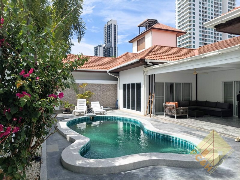 Picture of Majestic Residence - 3 Bedroom House for Rent
