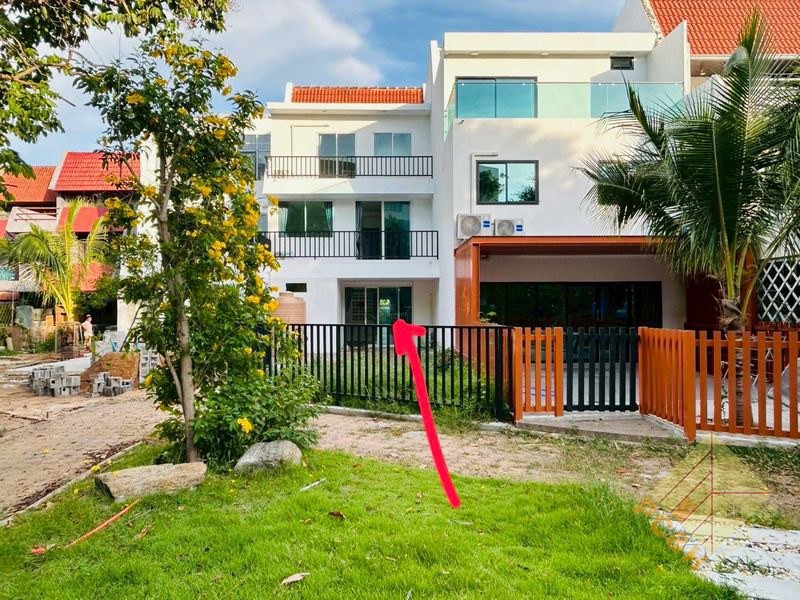 Picture of Private House - 4 Bedroom House for Sale