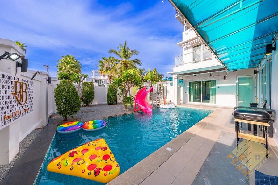 Picture of Palm Oasis Villas - 5 Bedroom House for Rent