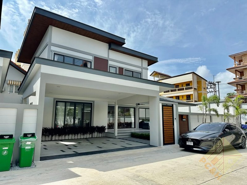 Picture of Zensiri Midtown Villas - 4 Bedroom House for Sale & Rent