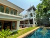 Picture of Private House With Poo - 5 Bedrooms House for Sale & Rent