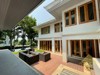 Picture of Private House With Poo - 5 Bedrooms House for Sale & Rent