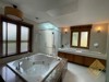 Picture of Private House With Poo - 5 Bedrooms House for Sale & Rent