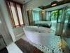 Picture of Private House With Poo - 5 Bedrooms House for Sale & Rent