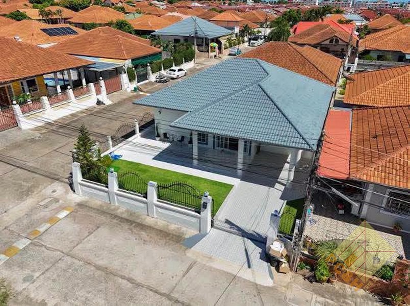 Picture of Eakmongkol 4 - 3 Bedroom House for Sale
