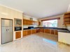 Picture of Private House With Pool - 5 Bedrooms House for Sale 
