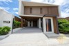 Picture of Private House With Pool - 5 Bedroom House for Sale