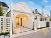 Picture of Grand Town Home 2 - 3 Bedroom House for Rent