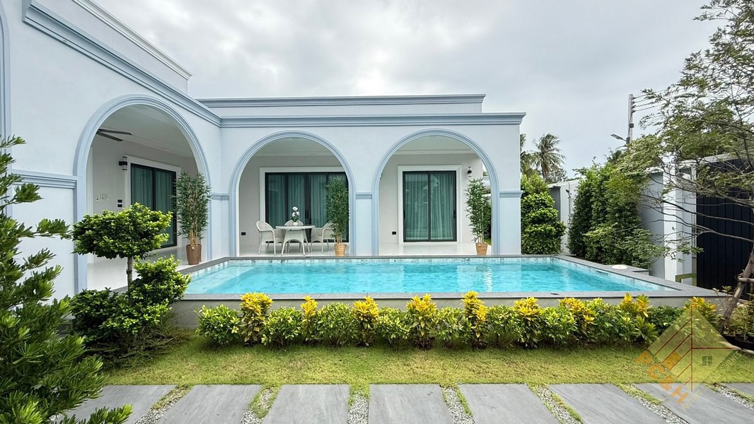 Picture of  Private House With Pool - 4 Bedroom House for Sale