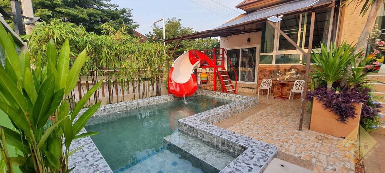 Picture of Le Beach Village - 4 Bedroom House for SALE