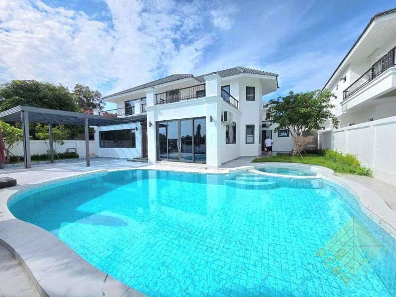 Picture of Hill View Villas - 6 bedrooms For Sale